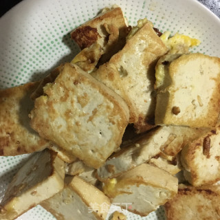 腊肠炒豆腐的做法步骤：7