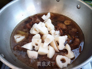 牛肉炖莲藕的做法步骤：10