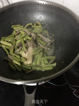 盐水鸭炖豆角的做法步骤：14