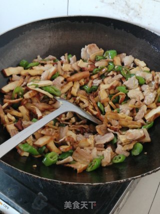 肉炒香干的做法步骤：15