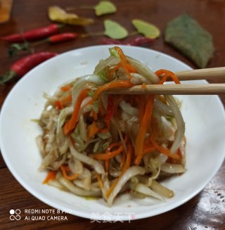 炝拌酸辣白菜丝的做法步骤：9