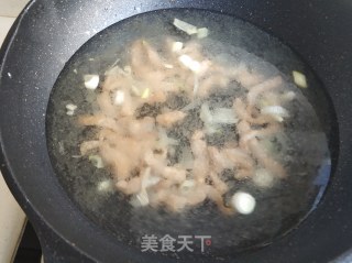 菠菜肉丝汤面的做法步骤：7