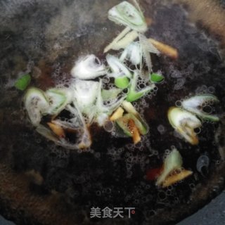 热汤面的做法步骤：2