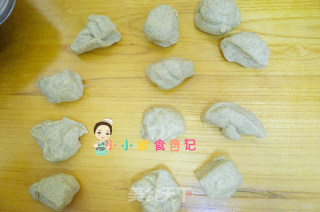 12个月以上辅食小熊汉堡的做法步骤：3