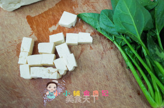 10个月以上青菜豆腐鸡蛋面的做法步骤：1