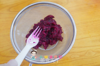36个月以上火龙果冻牛奶饮的做法步骤：3
