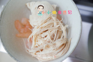 10个月以上鸡丝凉面的做法步骤：7