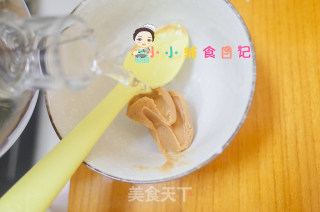 10个月以上鸡丝凉面的做法步骤：8
