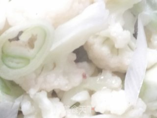 孜然花菜的做法步骤：7