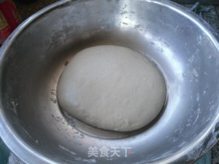 素馅三鲜盒子的做法步骤：1