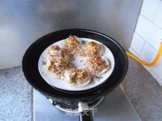 蒜蓉粉丝蒸扇贝的做法步骤：10