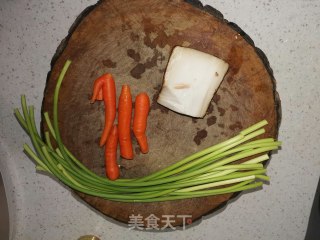 腊味杂蔬的做法步骤：1