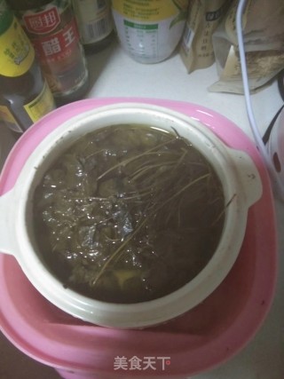 皮伤寒炖母鸡汤的做法步骤：3