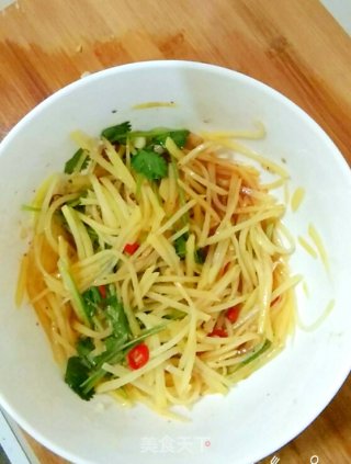 凉拌酸辣土豆丝的做法步骤：9