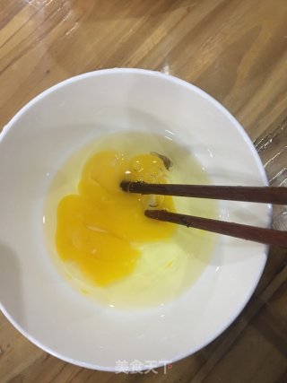 紫菜蛋花汤的做法步骤：2