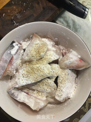 酸菜龙利鱼的做法步骤：3