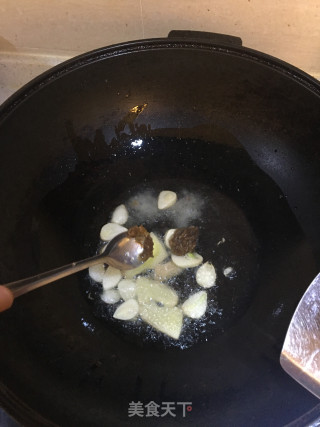 酸菜龙利鱼的做法步骤：6