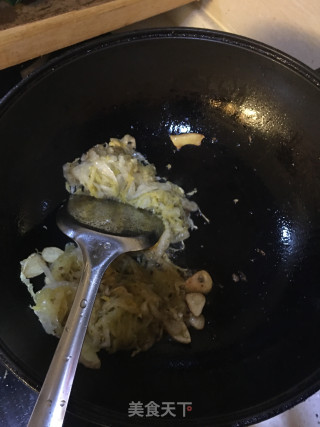 酸菜龙利鱼的做法步骤：7