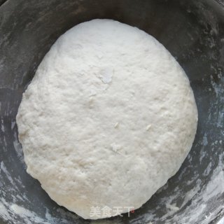 千层油饼家庭版的做法步骤：1