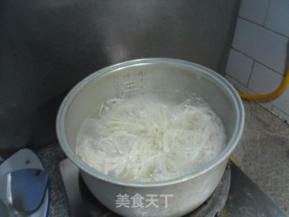 汆丸子的做法步骤：6