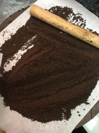 百香果慕斯蛋糕的做法步骤：1