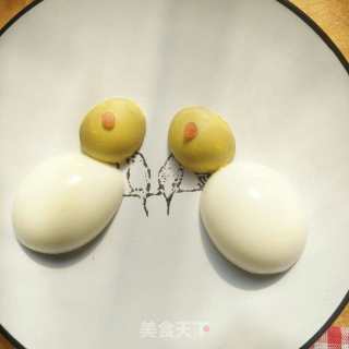 超可爱的小兔子，搞定不吃鸡蛋的娃的做法步骤：1