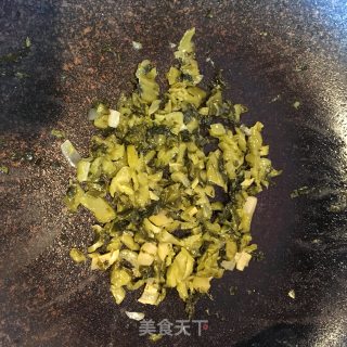 酸菜香干肉丝面的做法步骤：4