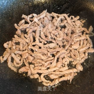酸菜香干肉丝面的做法步骤：5