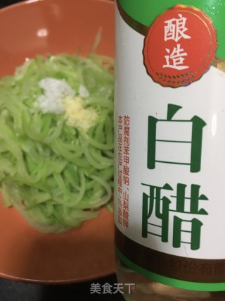 拌佛手瓜的做法步骤：11