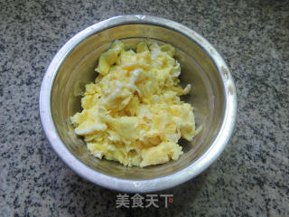 韭菜鸡蛋肉馅饺子的做法步骤：4