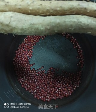 红豆山药汤的做法步骤：1