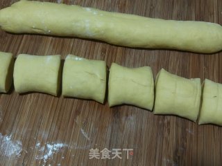 红糖南瓜开花馒头的做法步骤：5