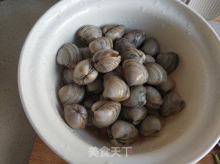 小白菜蚶子豆腐汤的做法步骤：9