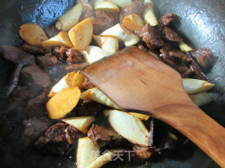 茭白烧牛肉的做法步骤：16