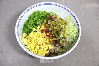 老鸭肉辣椒粉丝饺子的做法步骤：8