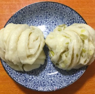 蒸花卷的做法步骤：8