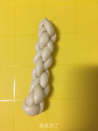 糖霜麻花面包的做法步骤：10
