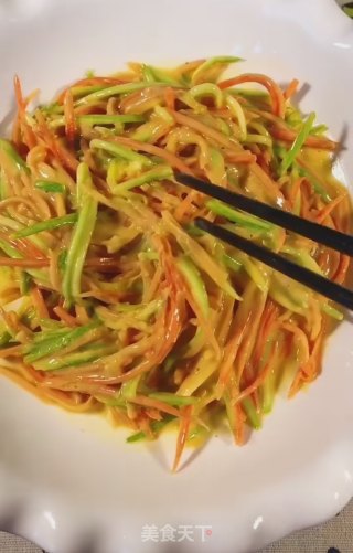 家常西葫芦鸡蛋饼的做法步骤：4
