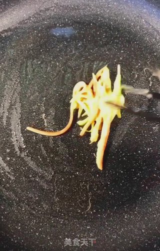 家常西葫芦鸡蛋饼的做法步骤：5