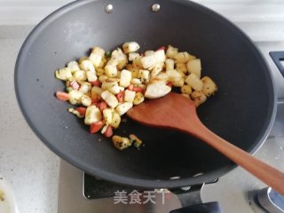 时蔬炒馒头的做法步骤：7
