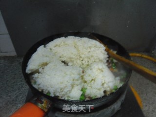 香菇火腿炒饭的做法步骤：9