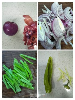 洋葱尖椒炒鸡蛋的做法步骤：2