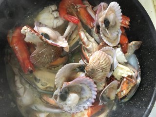 海鲜盛宴的做法步骤：8