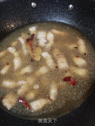 干笋红烧肉的做法步骤：7