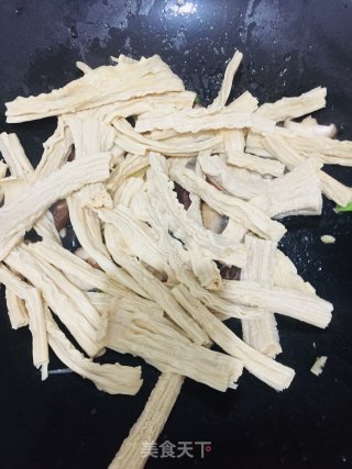 腐竹焖香菇的做法步骤：7