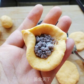 南瓜糖心饼的做法步骤：7