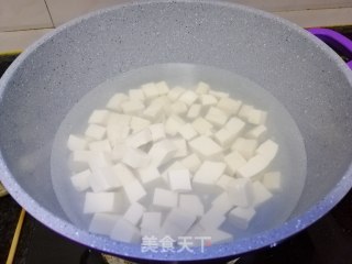 秋葵豆腐羹的做法步骤：3