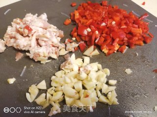 蚂蚁上树的做法步骤：1
