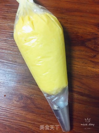 西班牙油条的做法步骤：7