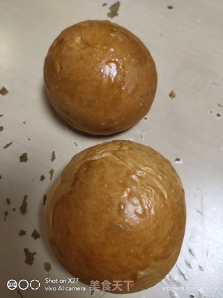 培根鸡蛋汉堡的做法步骤：1